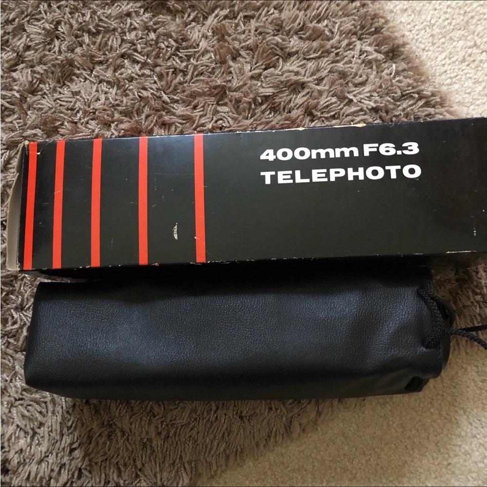 Black Telephoto Camera Lens with Aperture Control 400 mm F.6 Telephoto Lens
